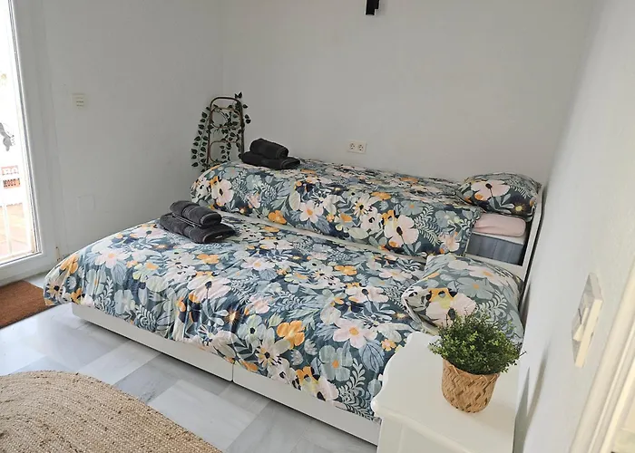 Casa Sunrisa With Breath Taking Sea And Mountain View 内尔哈