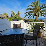 Сasa de vacaciones Casa Sunrisa With Breath Taking Sea And Mountain View Nerja