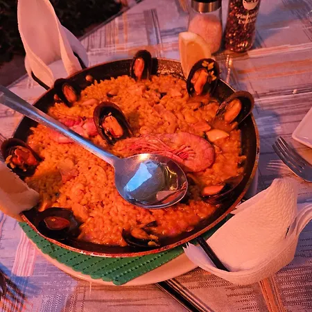 Casa Sunrisa With Breath Taking Sea And Mountain View Casa de Férias *