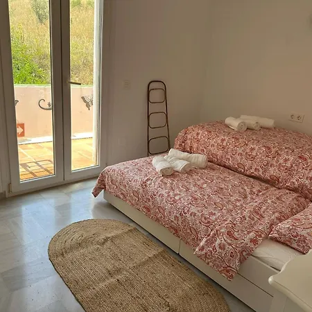 Casa Sunrisa With Breath Taking Sea And Mountain View Nerja
