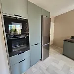 Дом отдыха Casa Sunrisa With Breath Taking Sea And Mountain View *