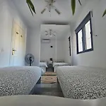 Casa Sunrisa With Breath Taking Sea And Mountain View Дом отдыха